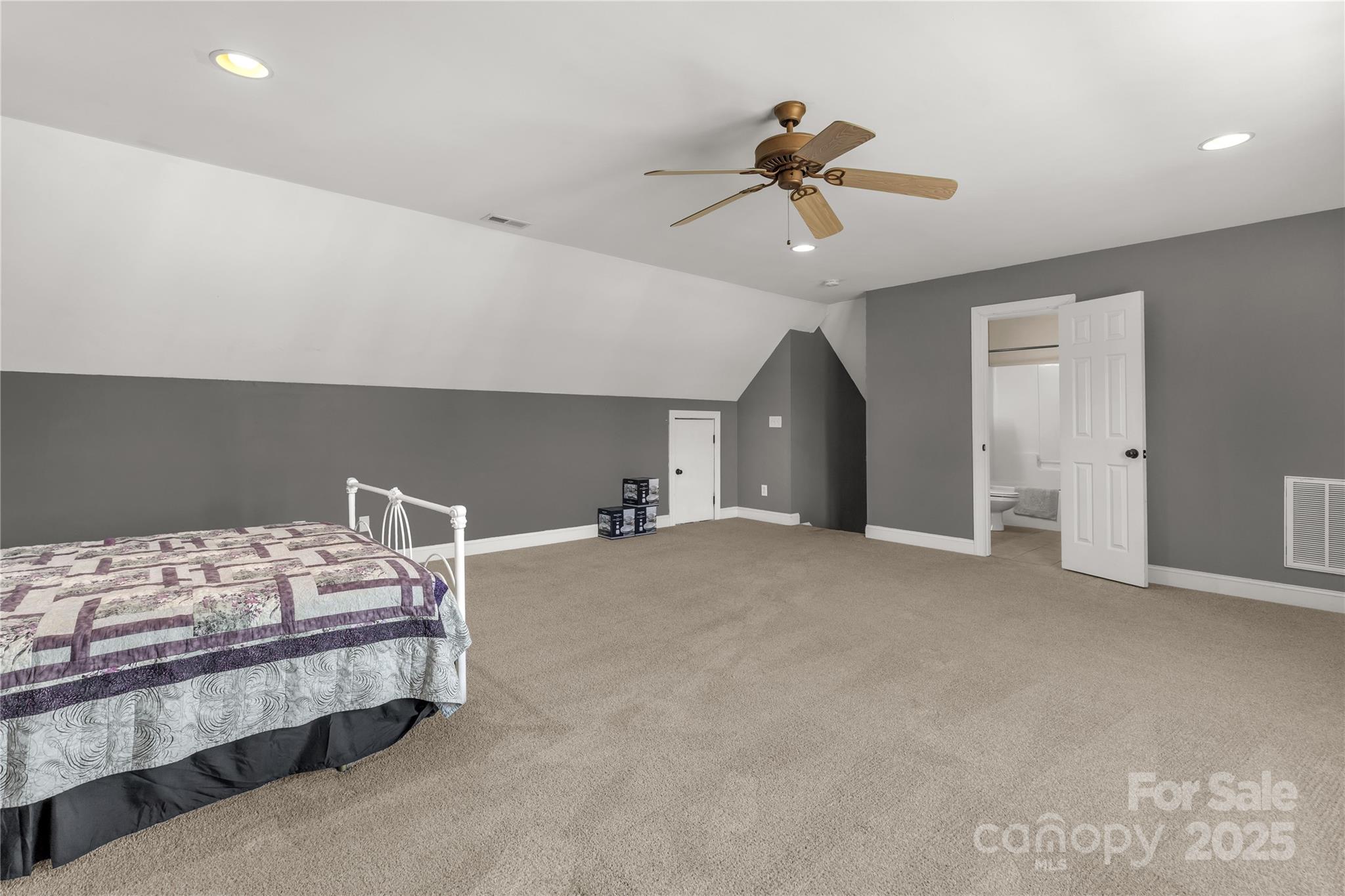 Hunters Place - Residential