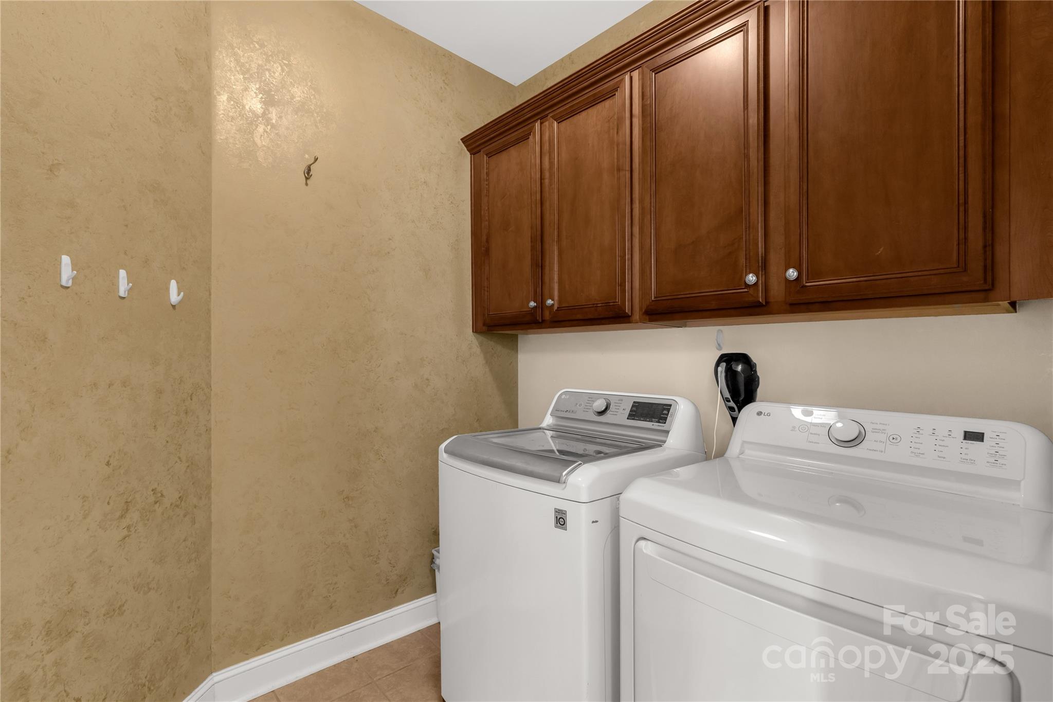 Hunters Place - Residential