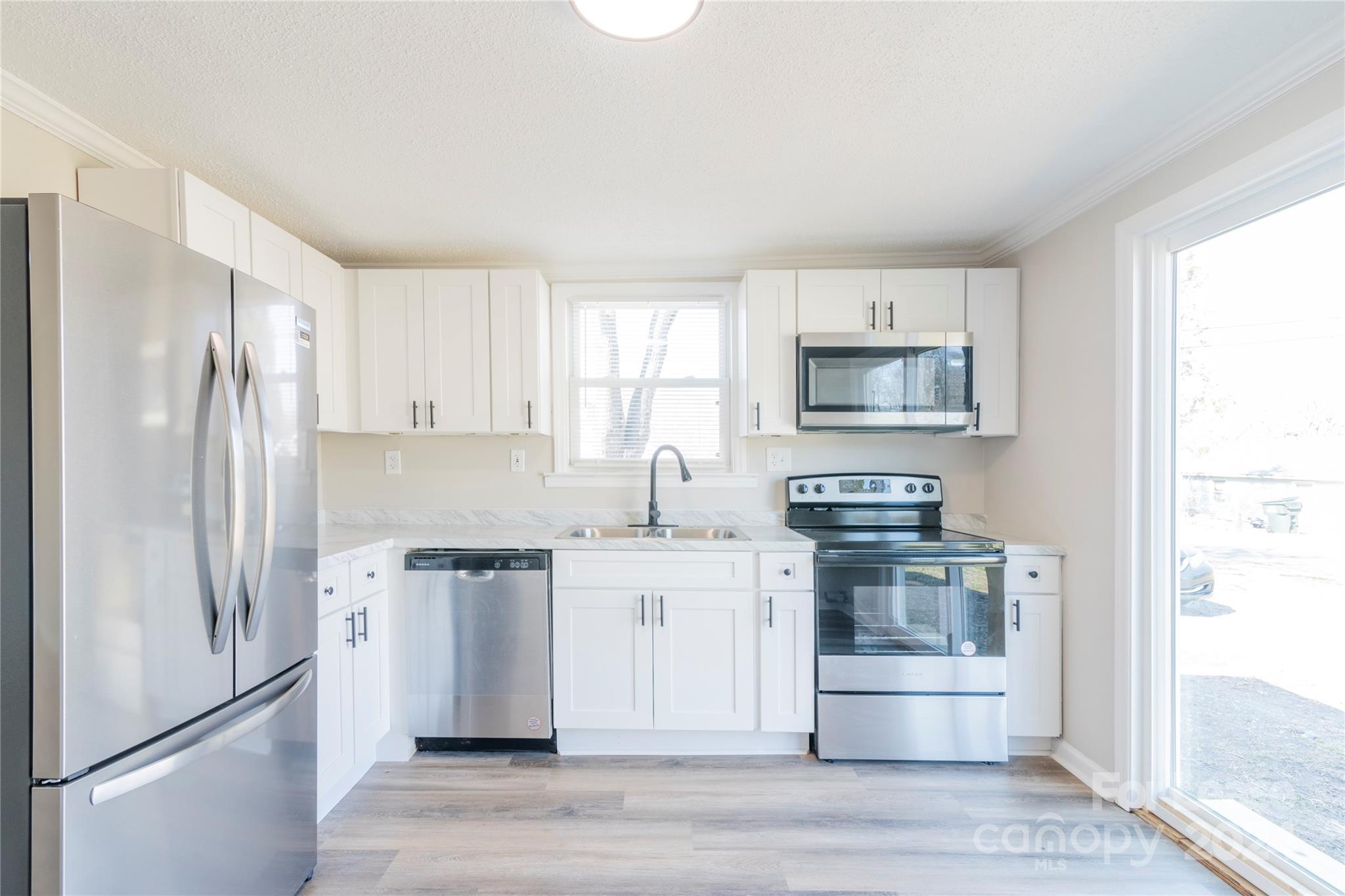 Jenkins Heights - Residential Lease