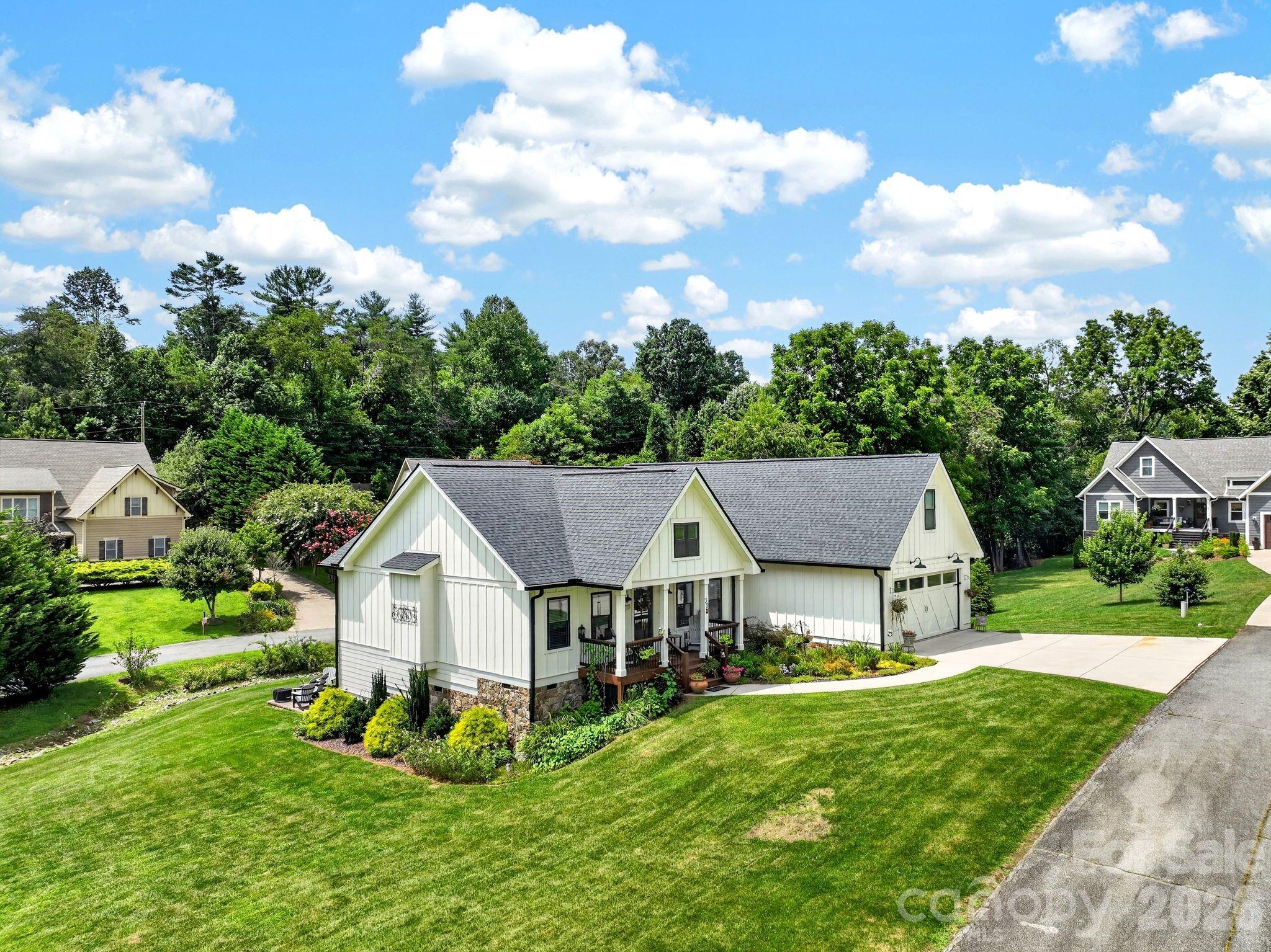 35 Meadow Haven Court