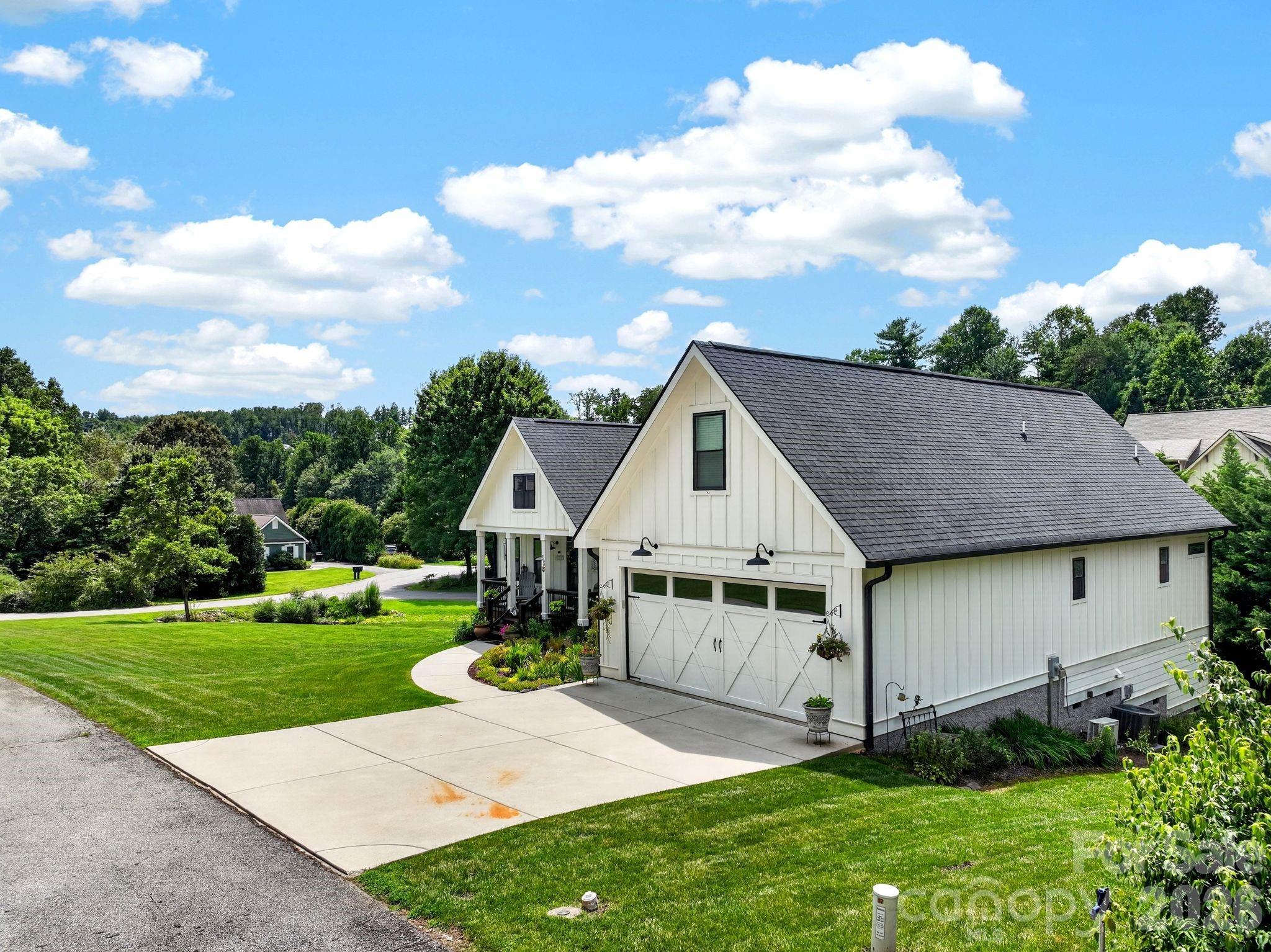35 Meadow Haven Court