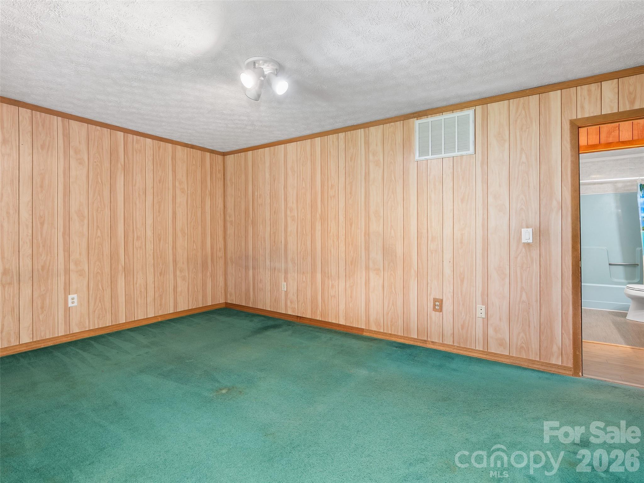 Roxie Noland James - Residential