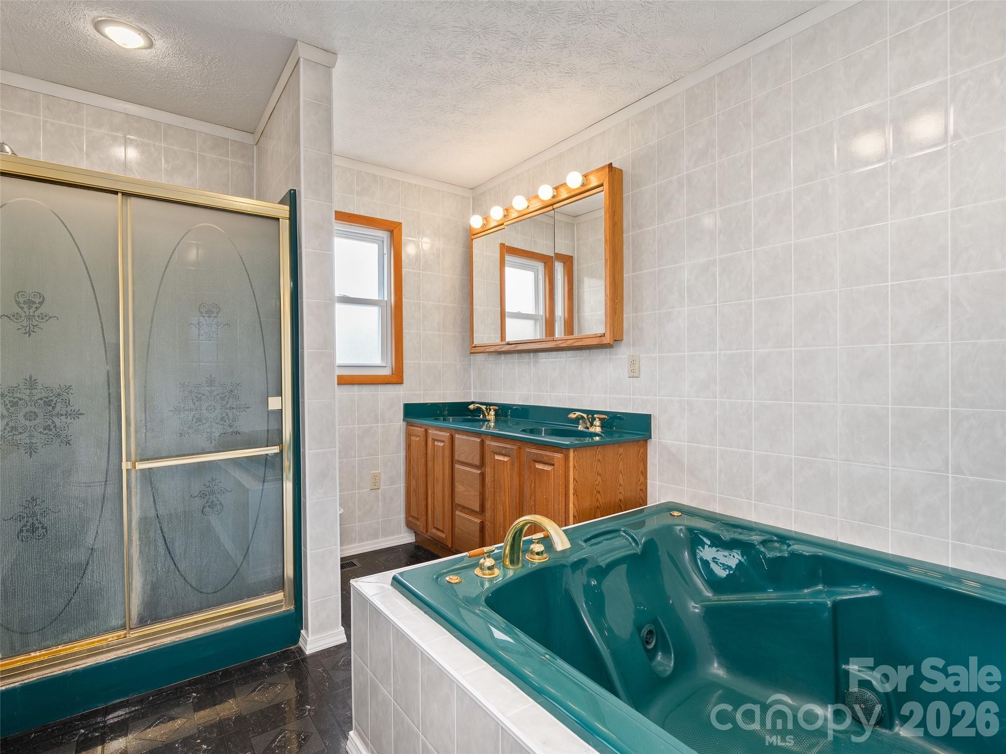 Roxie Noland James - Residential