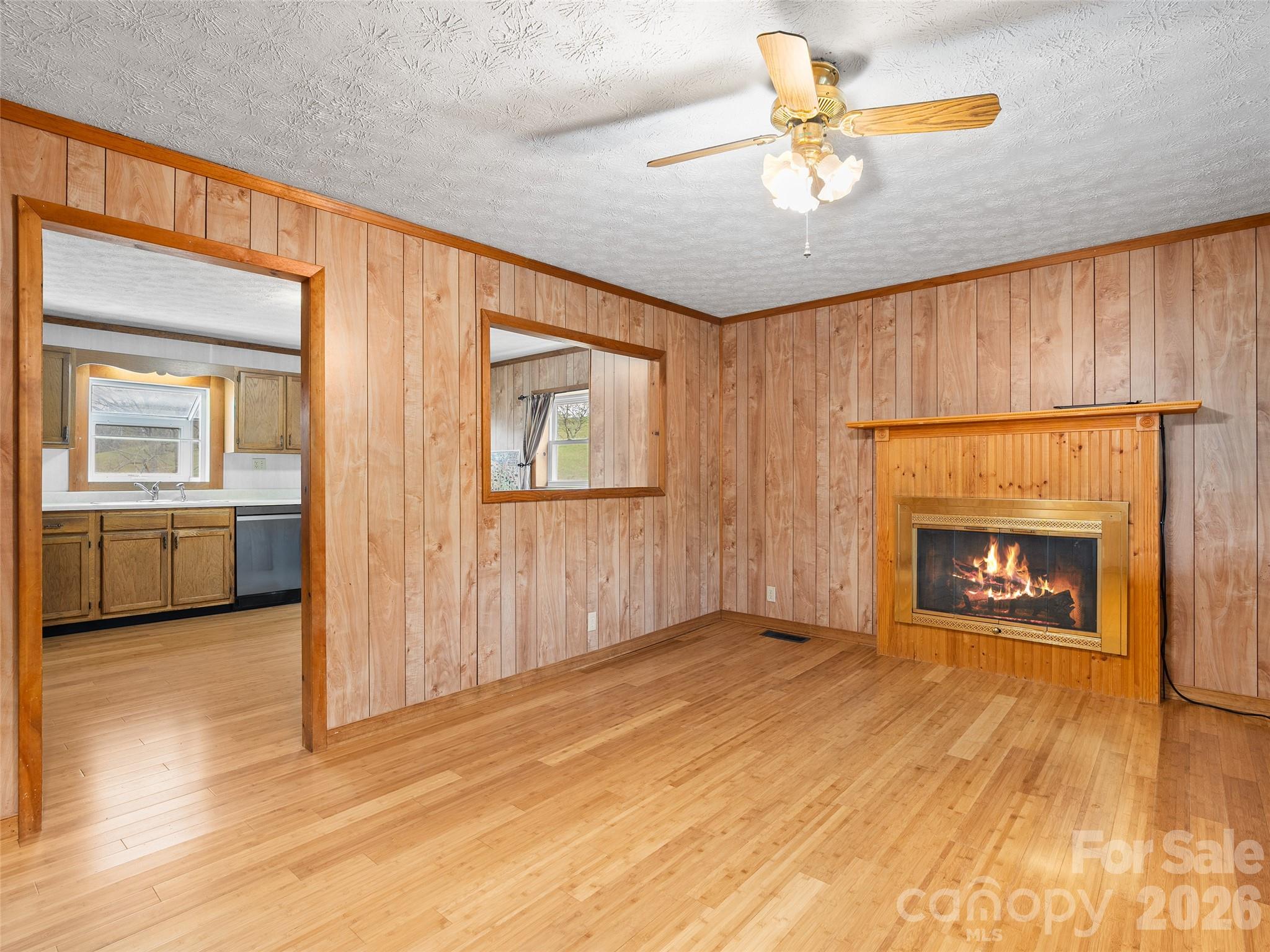 Roxie Noland James - Residential