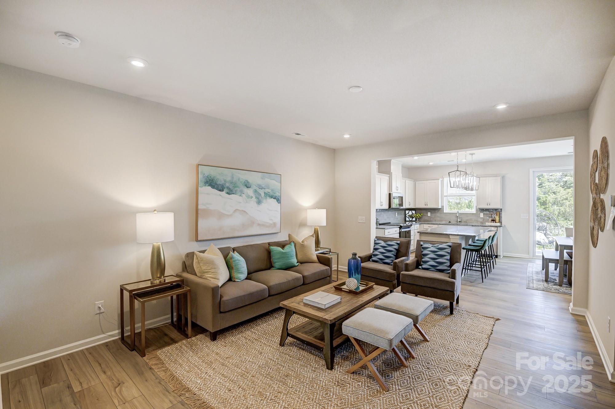 9114 Pagoda Oak Drive