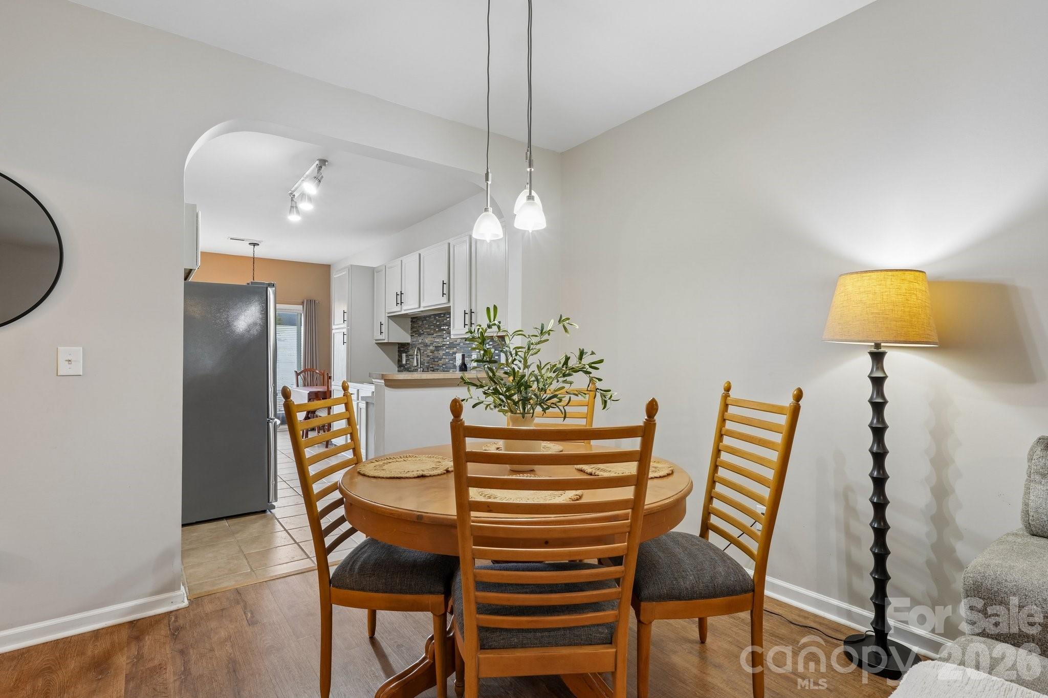 Oakstone - Residential