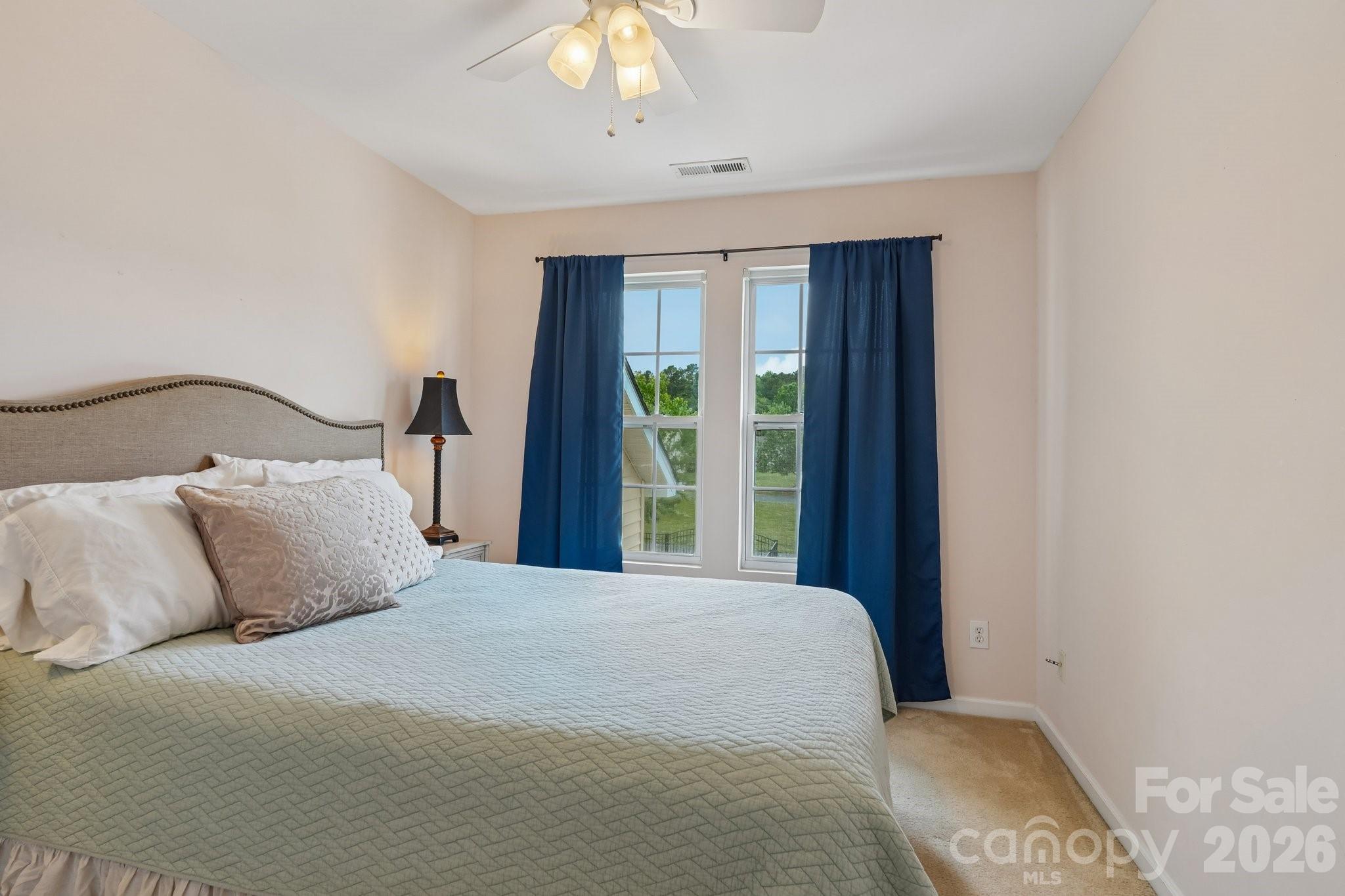 Oakstone - Residential