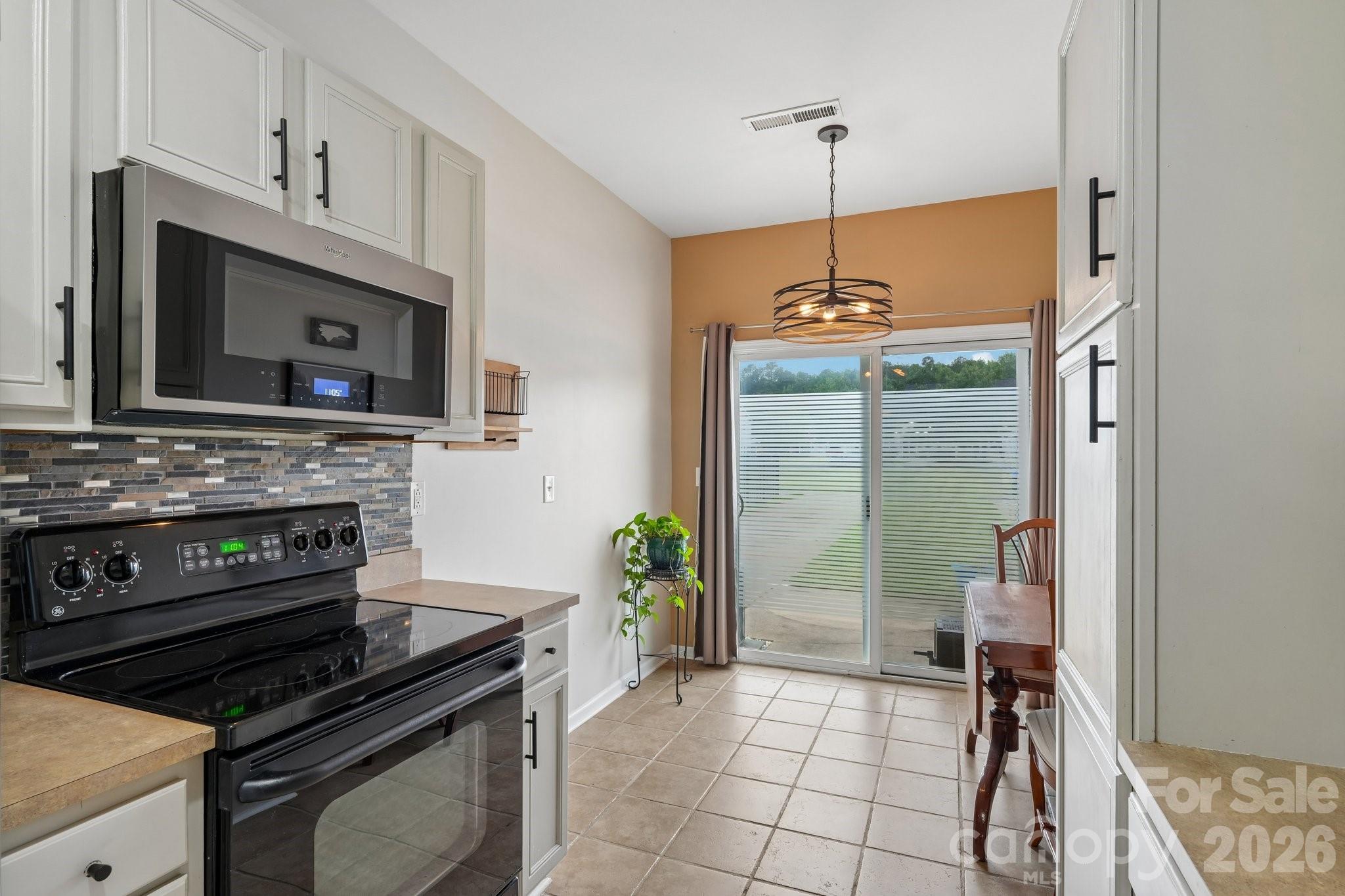 Oakstone - Residential