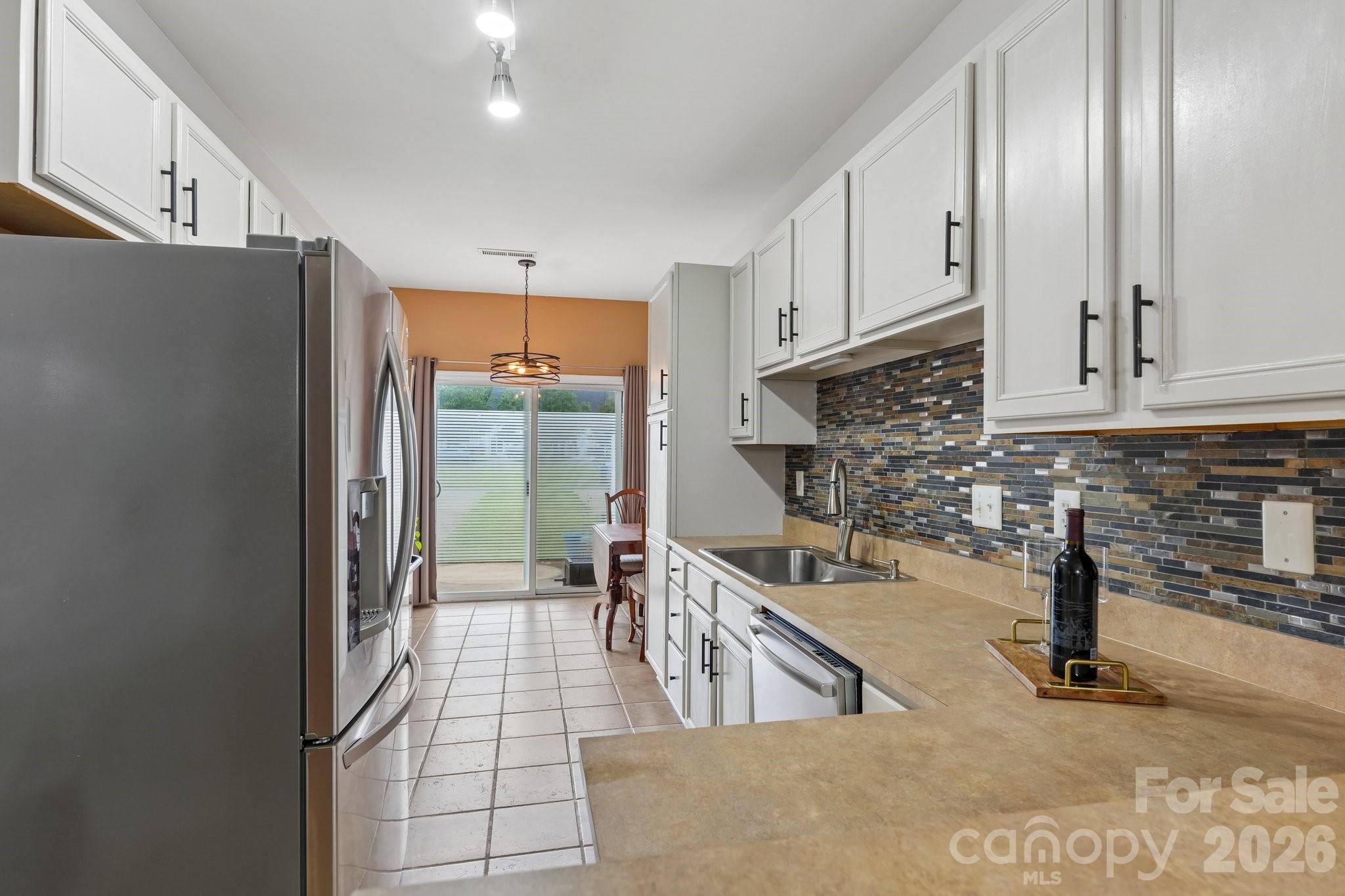 Oakstone - Residential