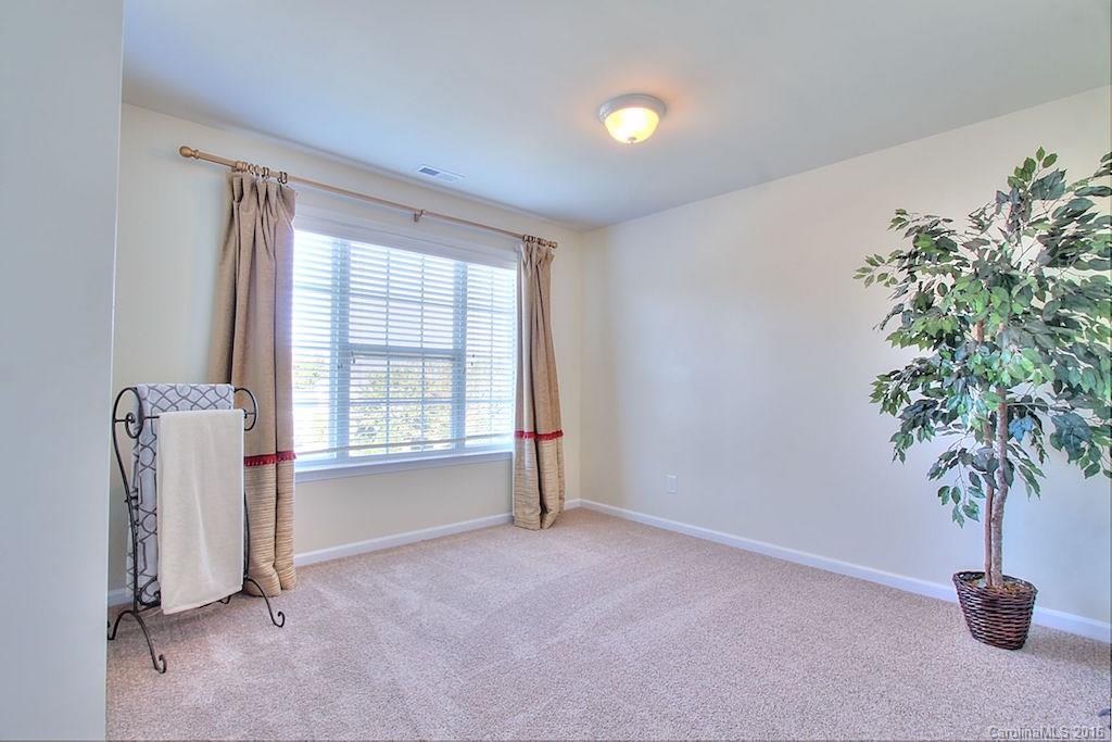Hunter Oaks - Residential