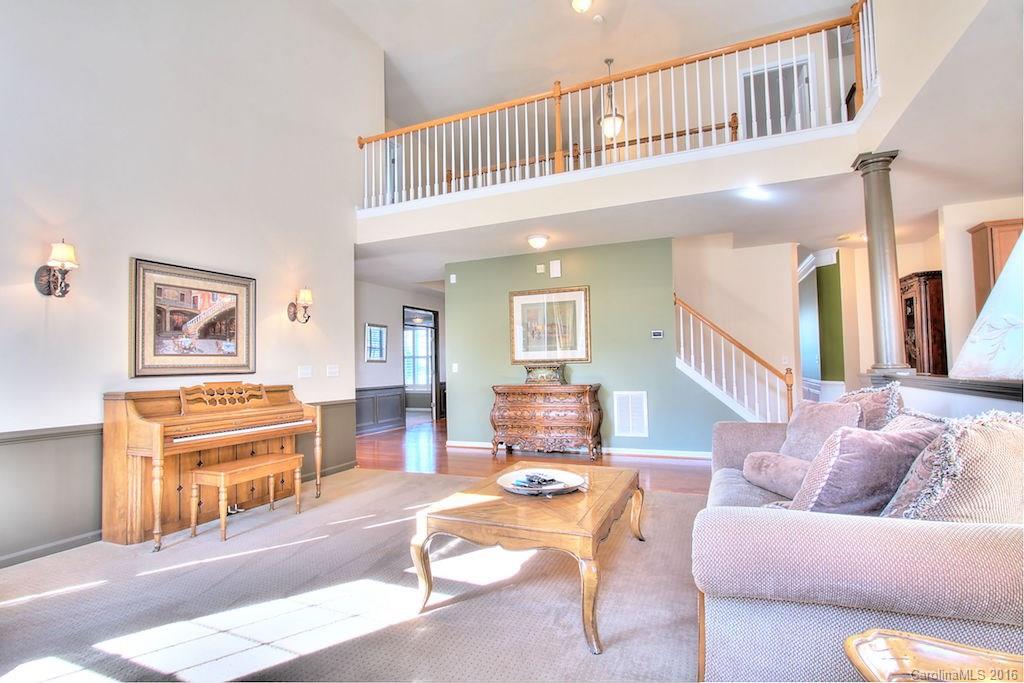 Hunter Oaks - Residential