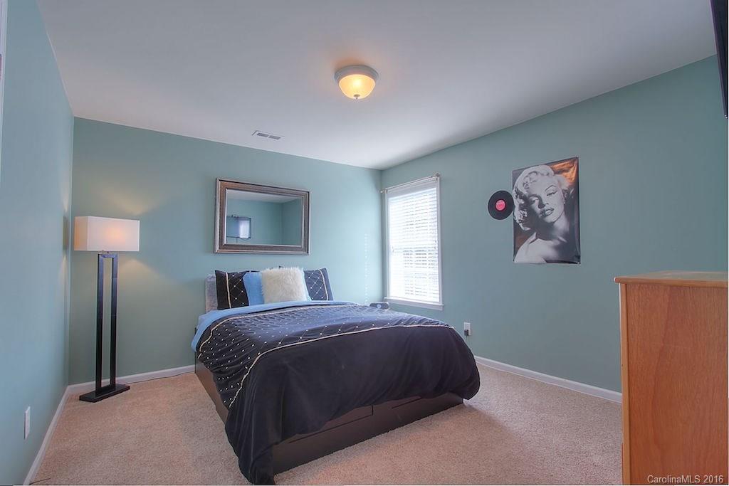 Hunter Oaks - Residential