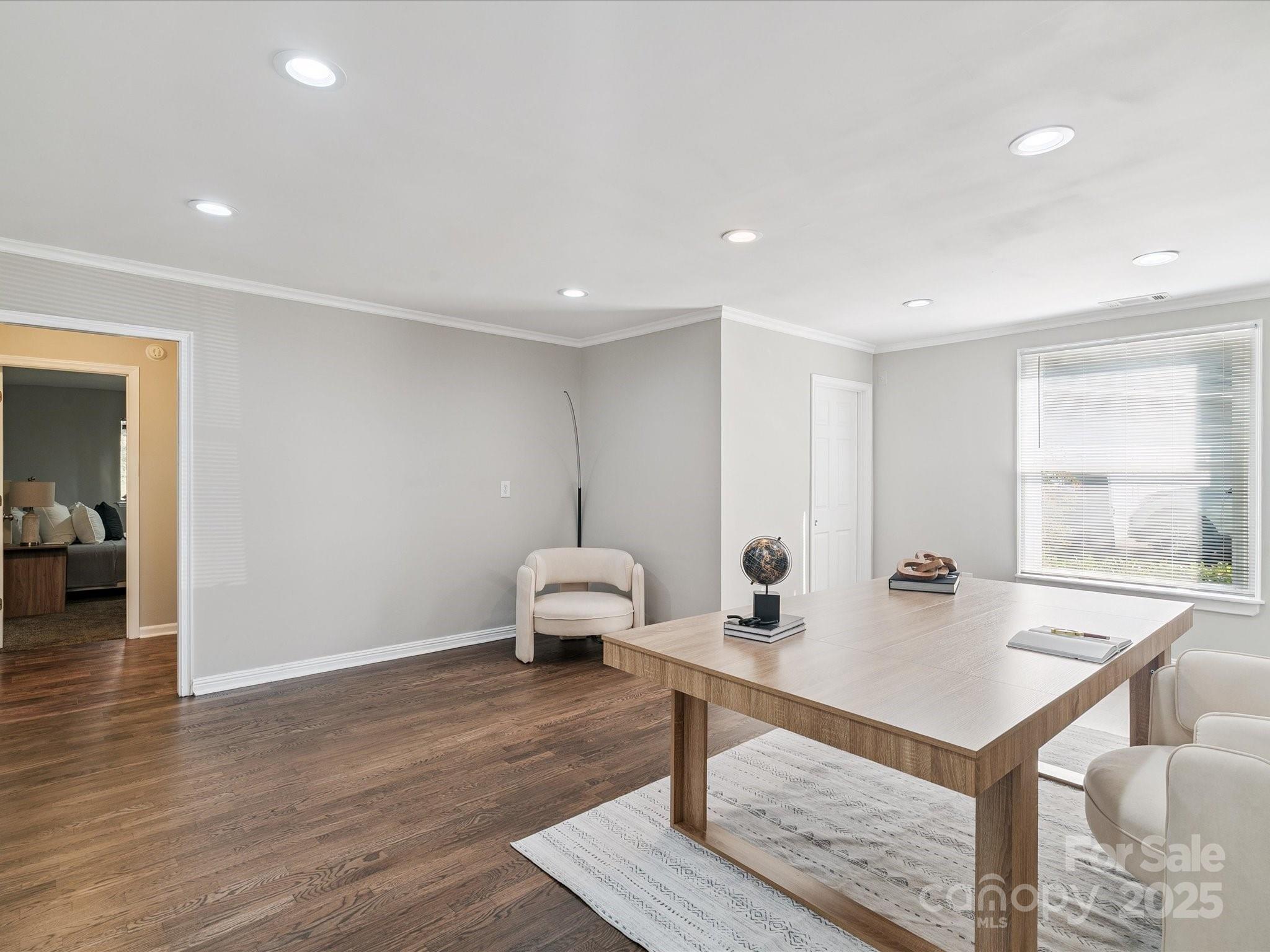 Lawyers Station - Residential