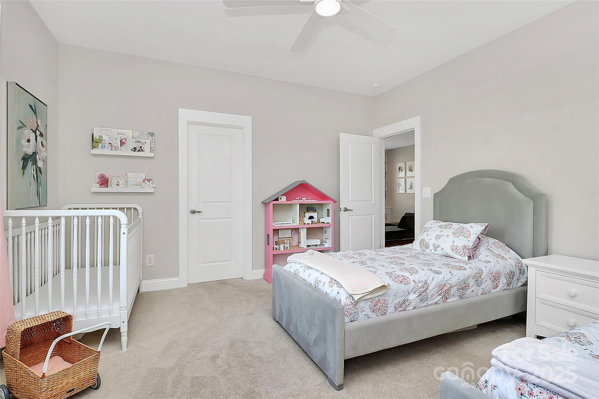 Riverwalk - Residential