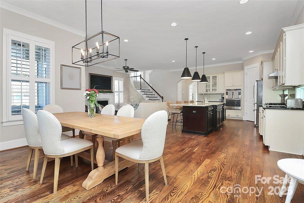 Riverwalk - Residential