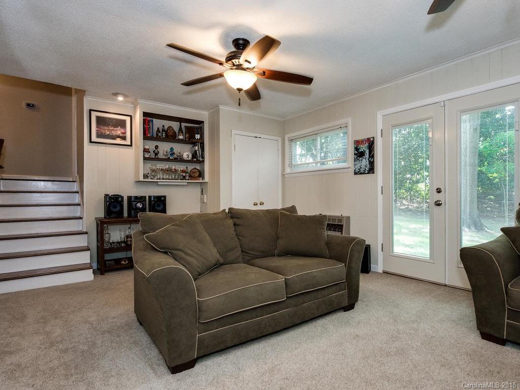 Beverly Woods - Residential