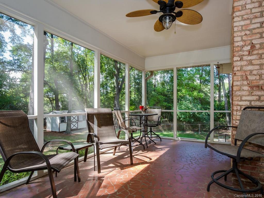 Beverly Woods - Residential