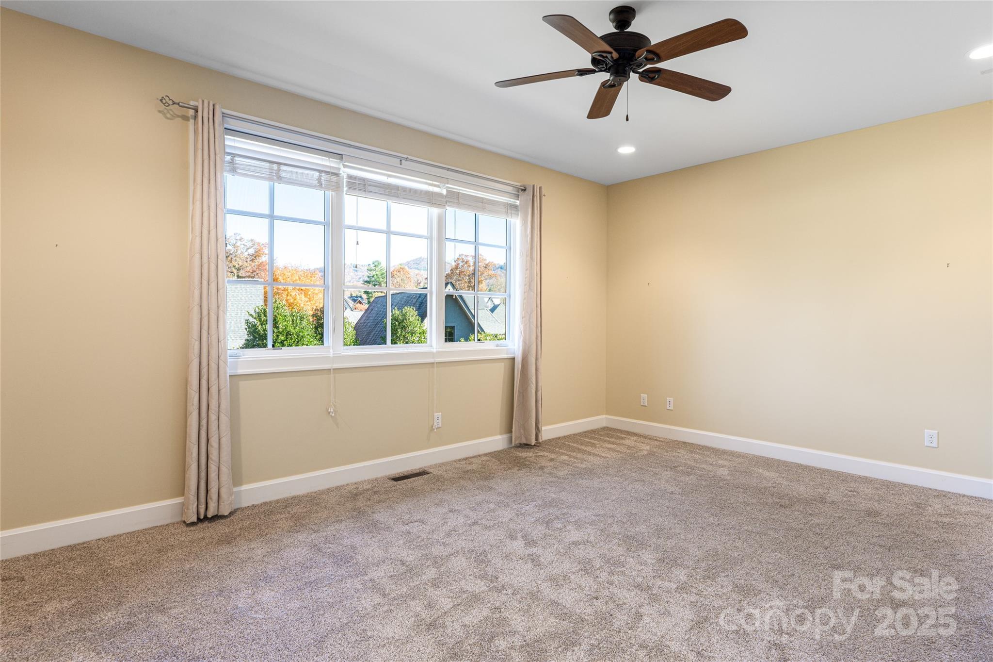 Thoms Estate - Residential