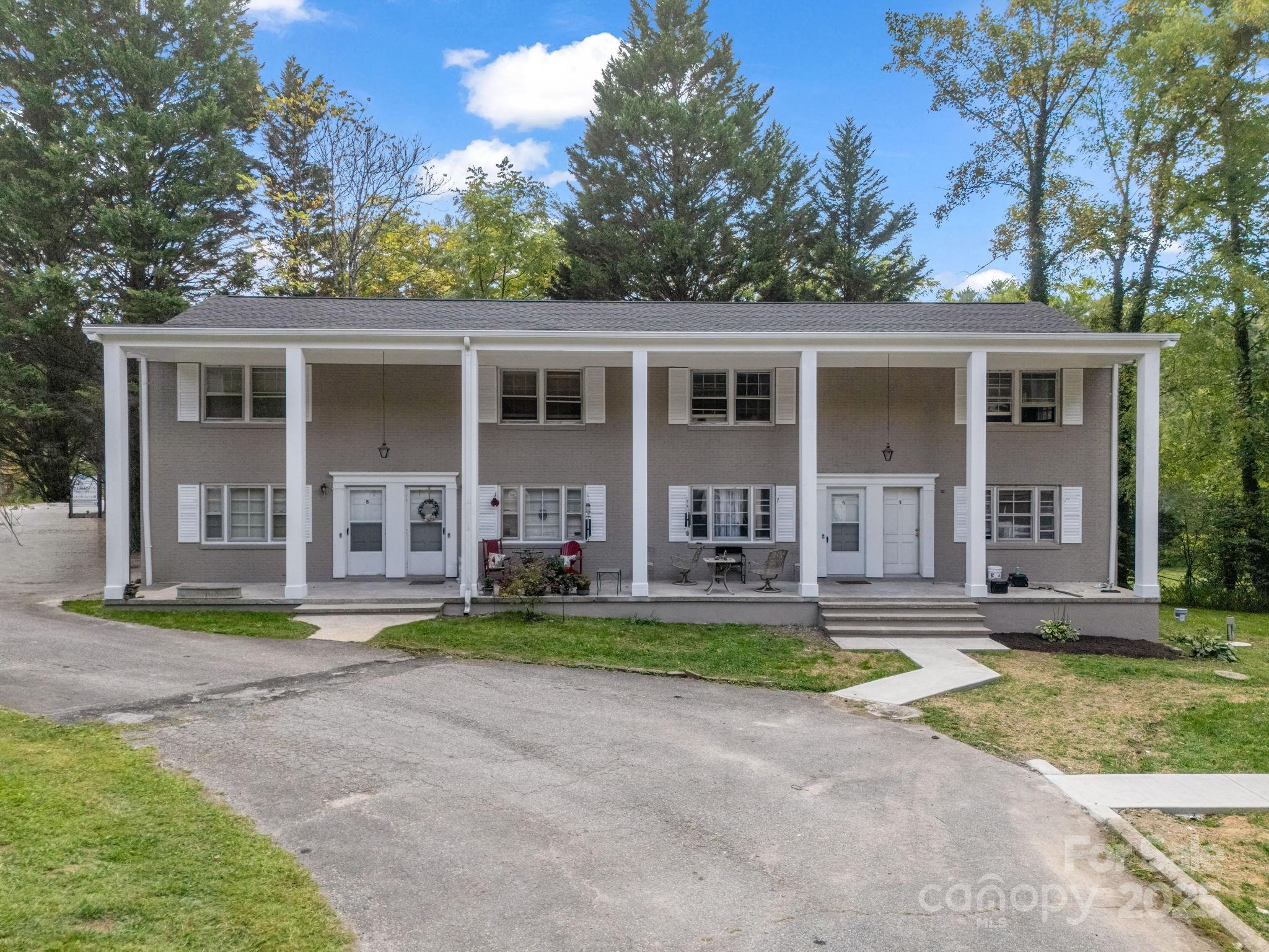 2715 Greenville Highway