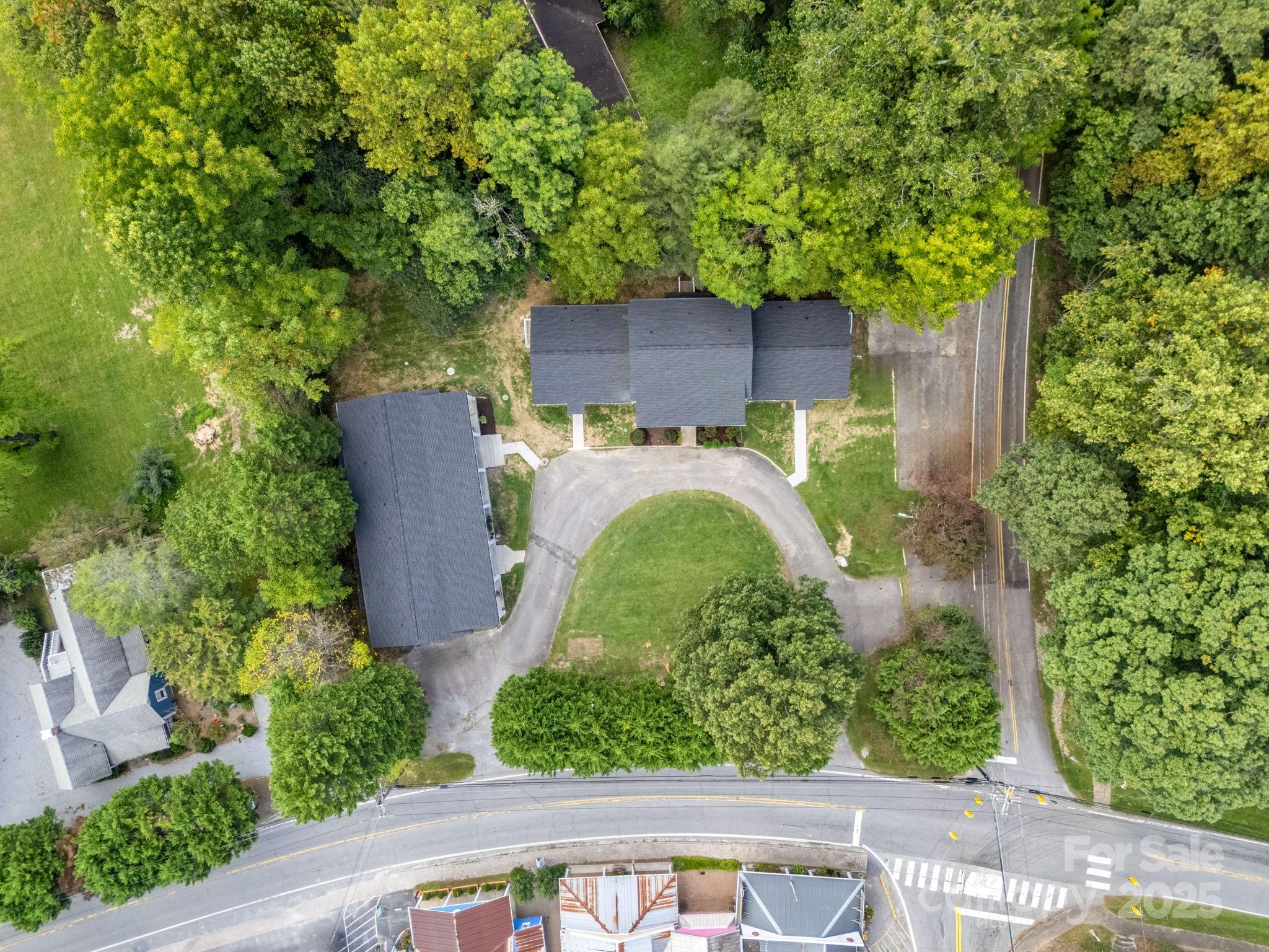 2715 Greenville Highway