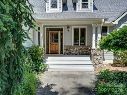 A home in Hendersonville