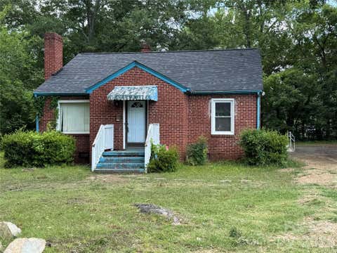 Photo of 945 S Confederate Avenue, Rock Hill, SC 29730 (MLS # 4400873)