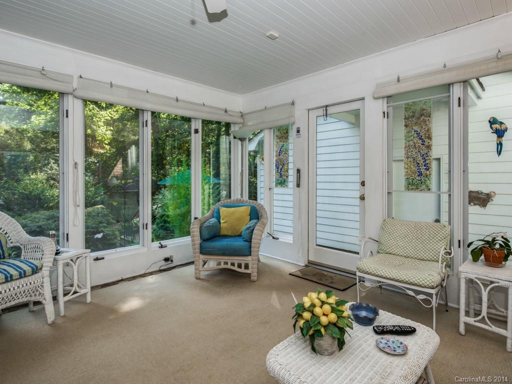 Singing Springs - Residential