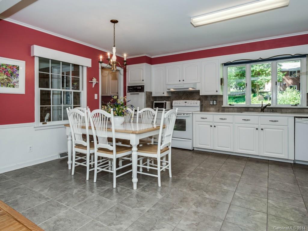 Singing Springs - Residential