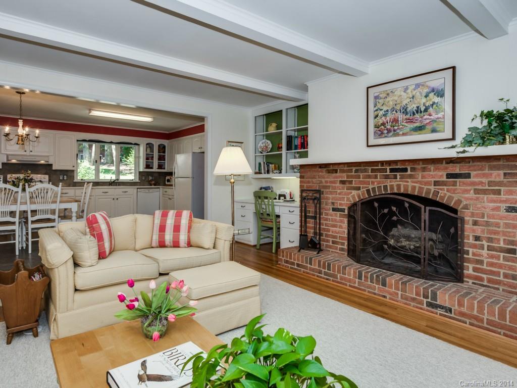 Singing Springs - Residential