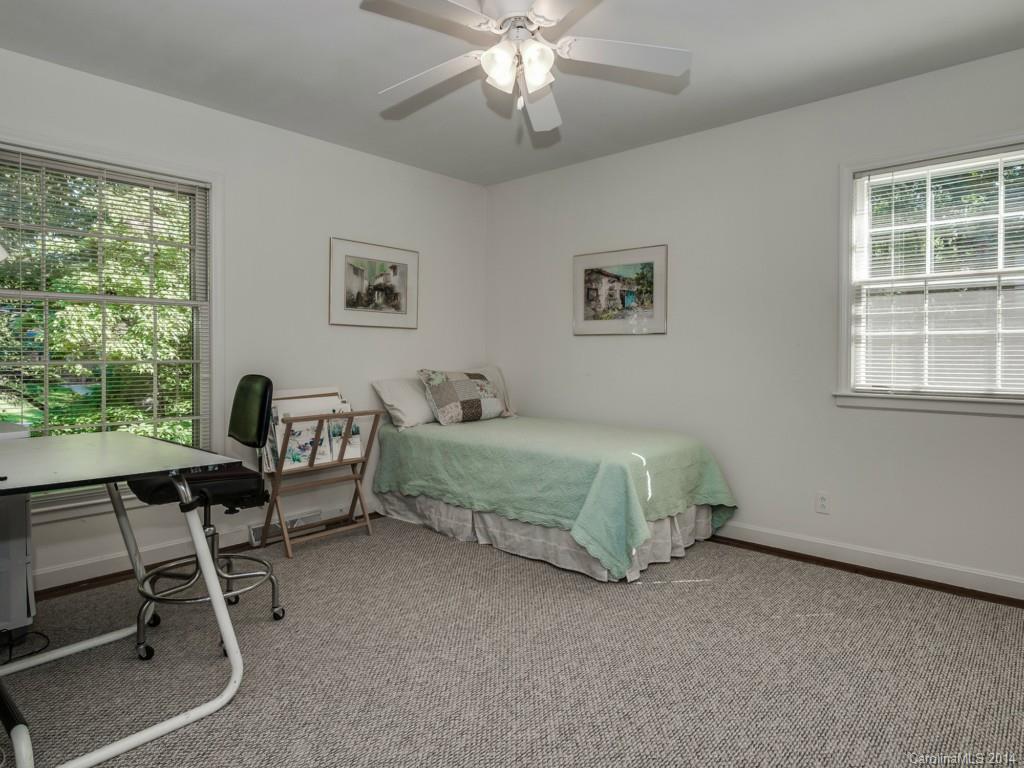 Singing Springs - Residential