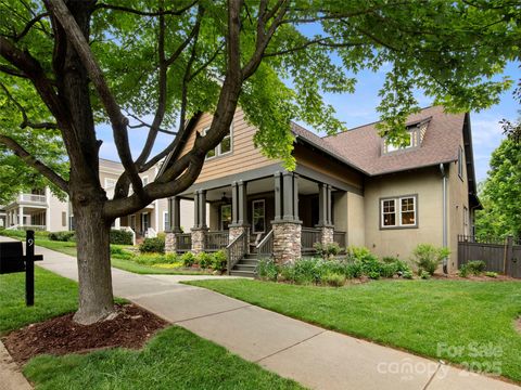 9 Dearborn Street Asheville NC 28803