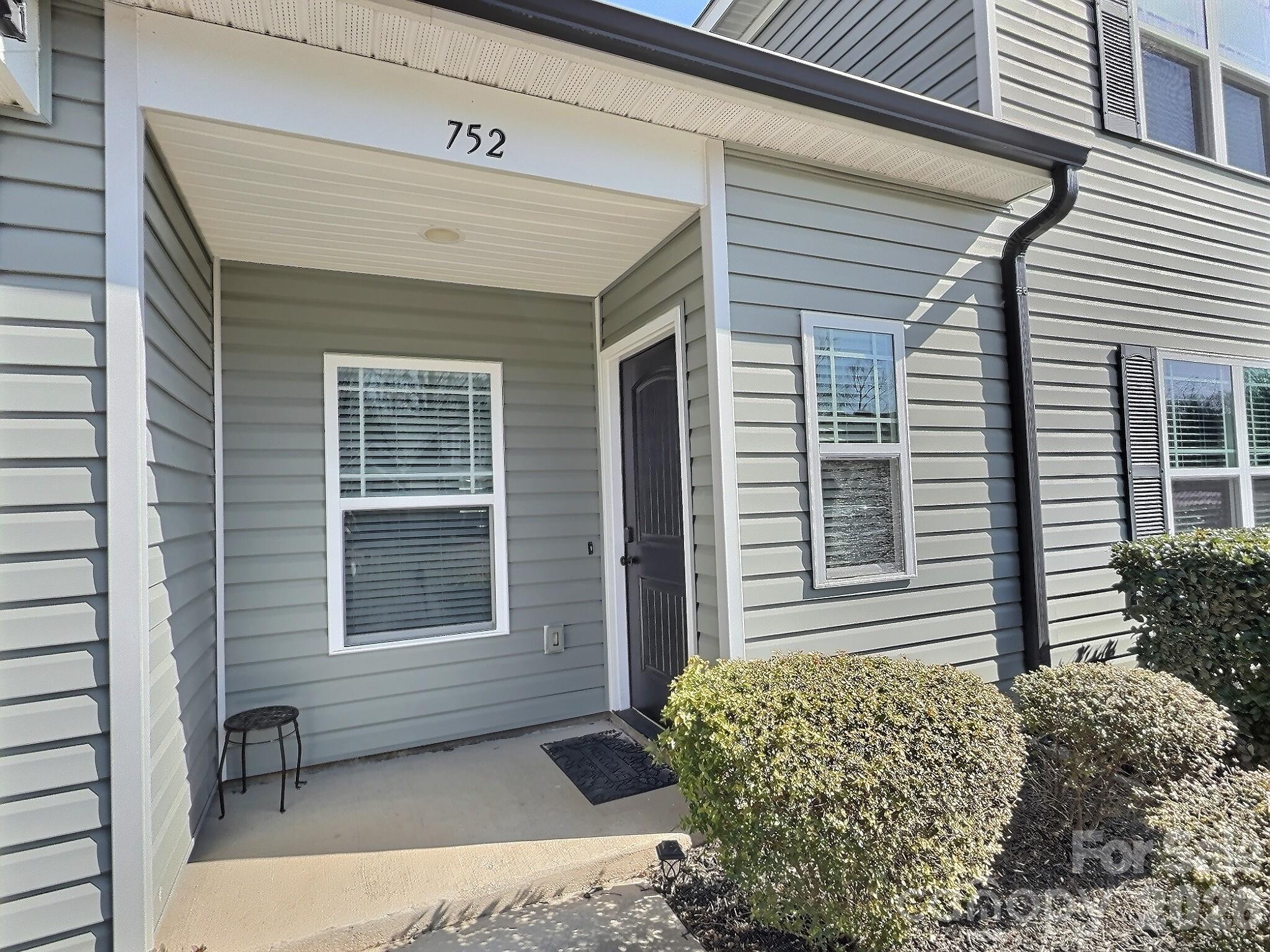 Avery Lake - Residential