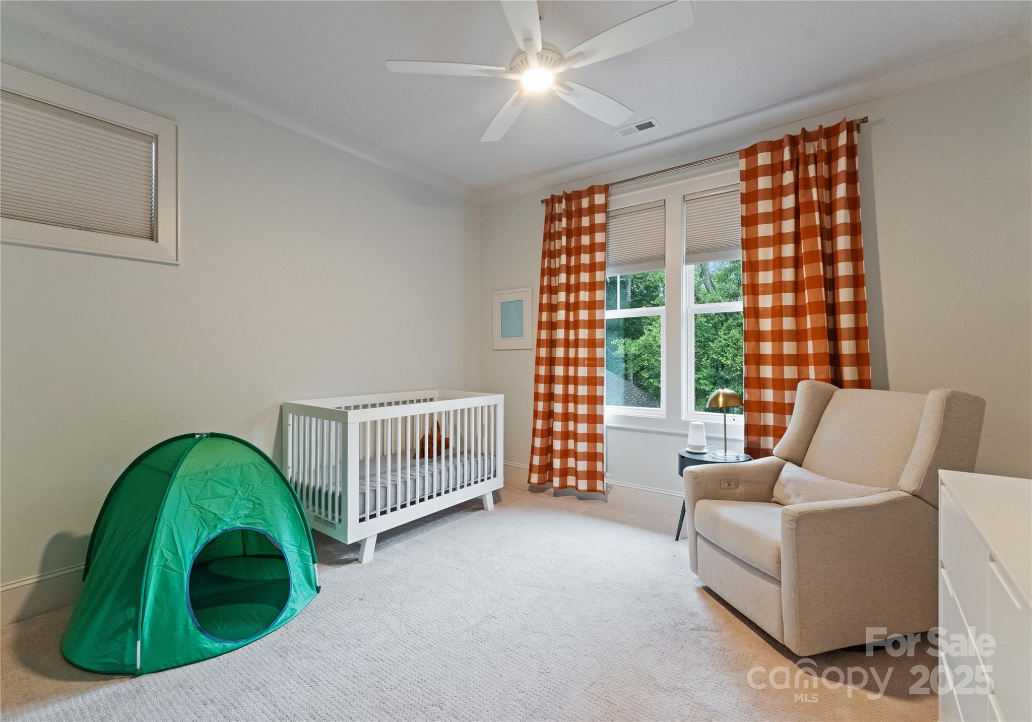 Charlotte, North Carolina 28205, United States, 5 Bedrooms Bedrooms, ,3 BathroomsBathrooms,Residential,Coming Soon,223005