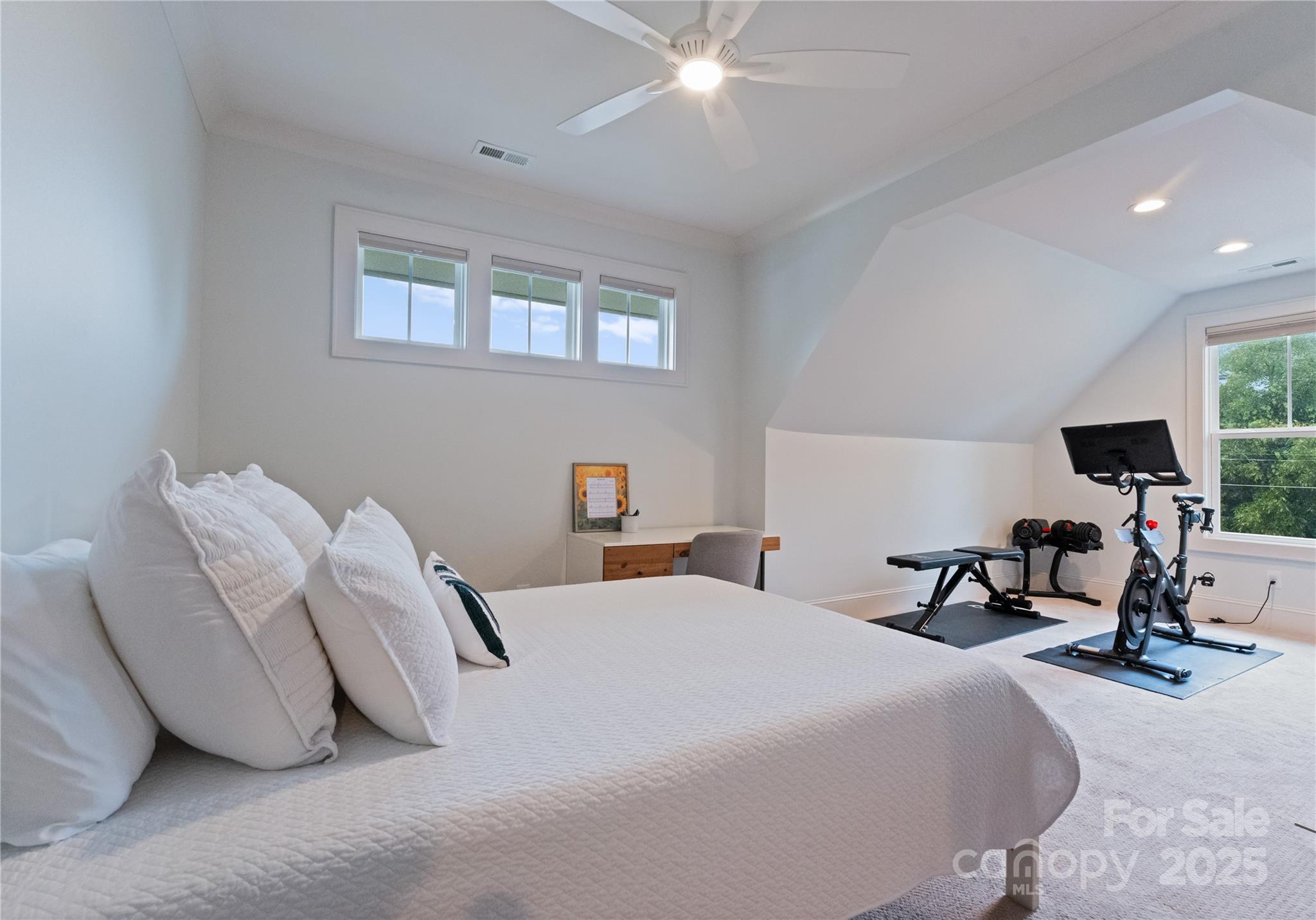 Charlotte, North Carolina 28205, United States, 5 Bedrooms Bedrooms, ,3 BathroomsBathrooms,Residential,Coming Soon,223005