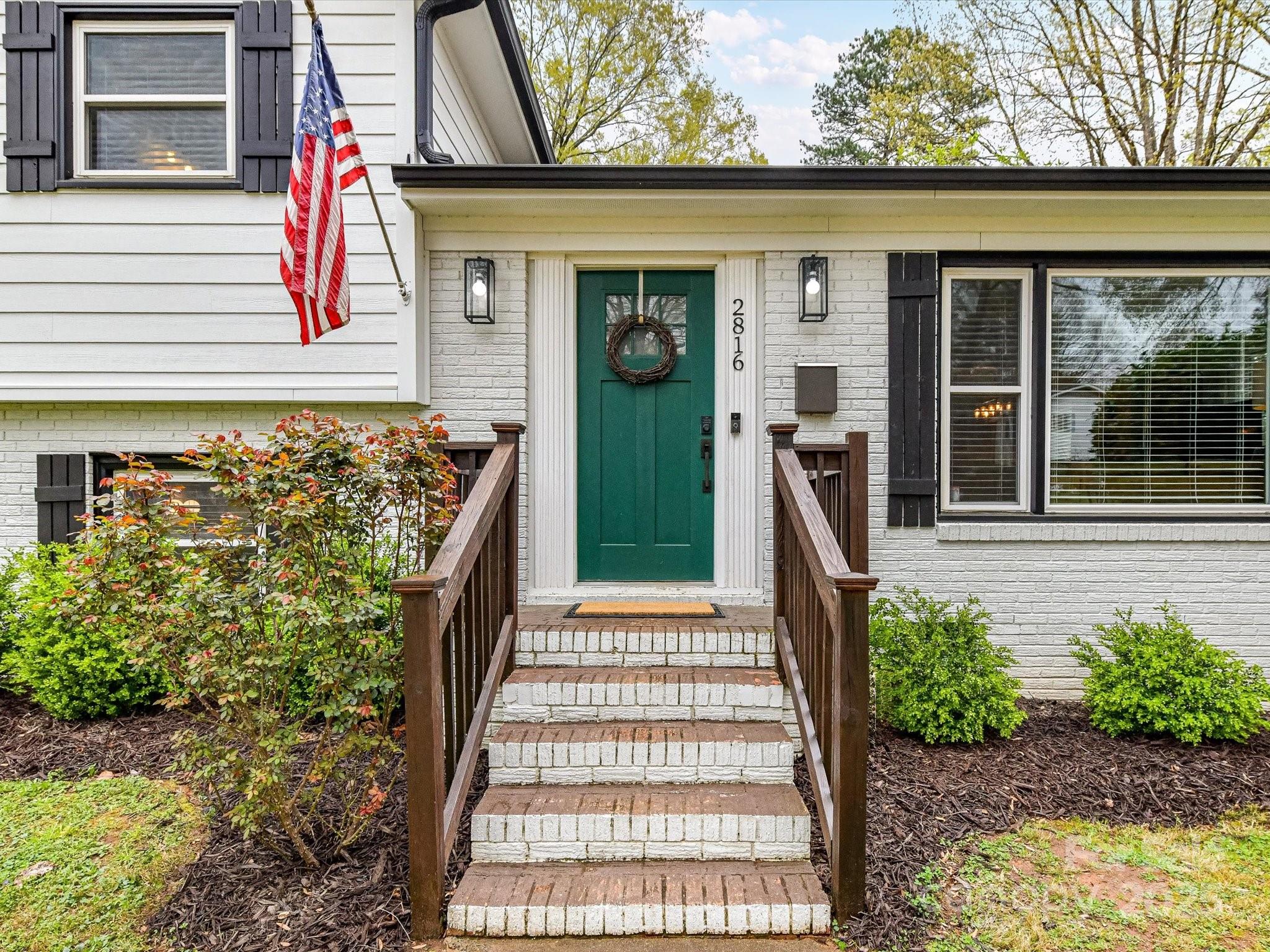 2816 Eastport Road