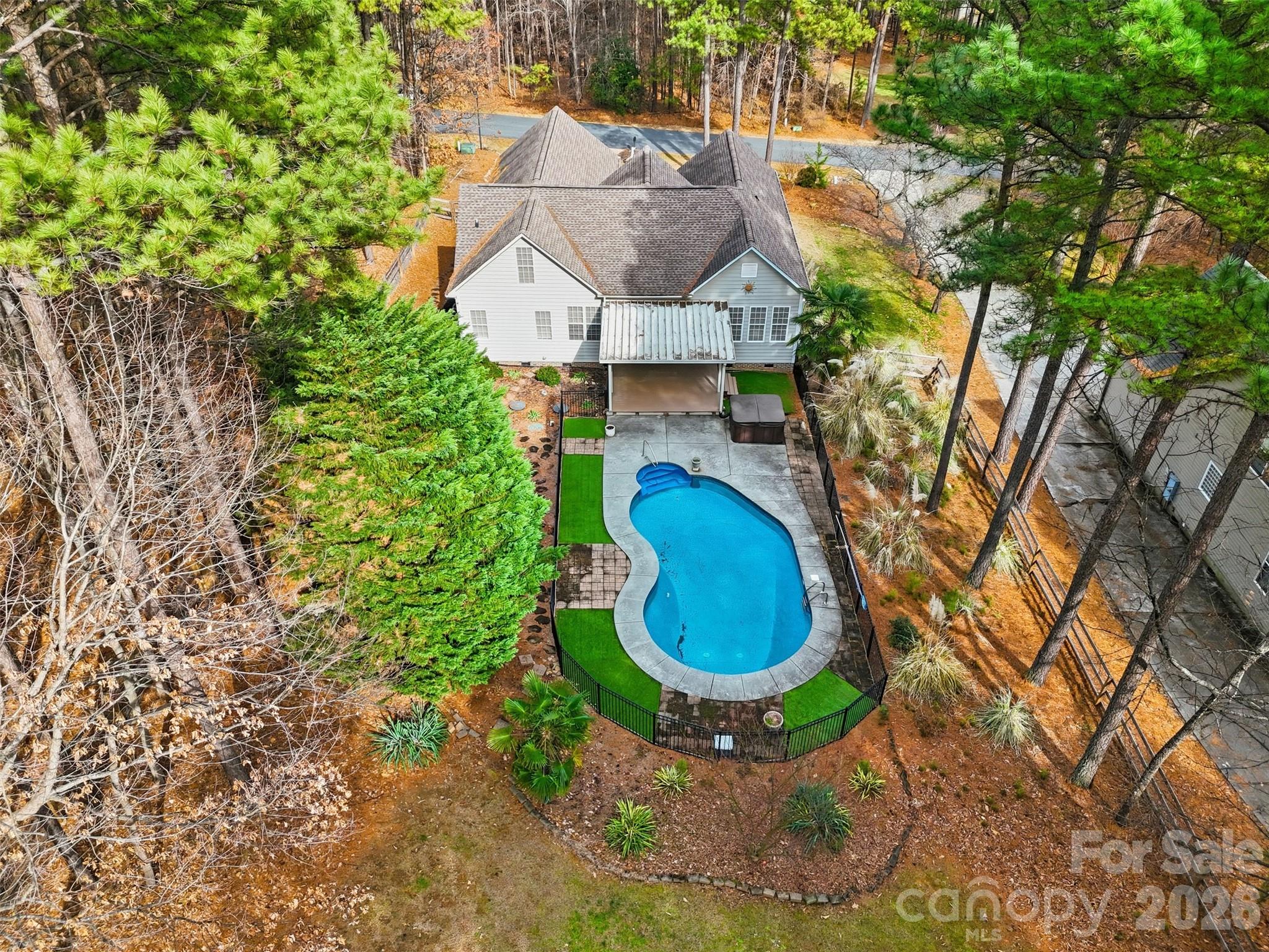 Somerset On Lake Norman - Residential