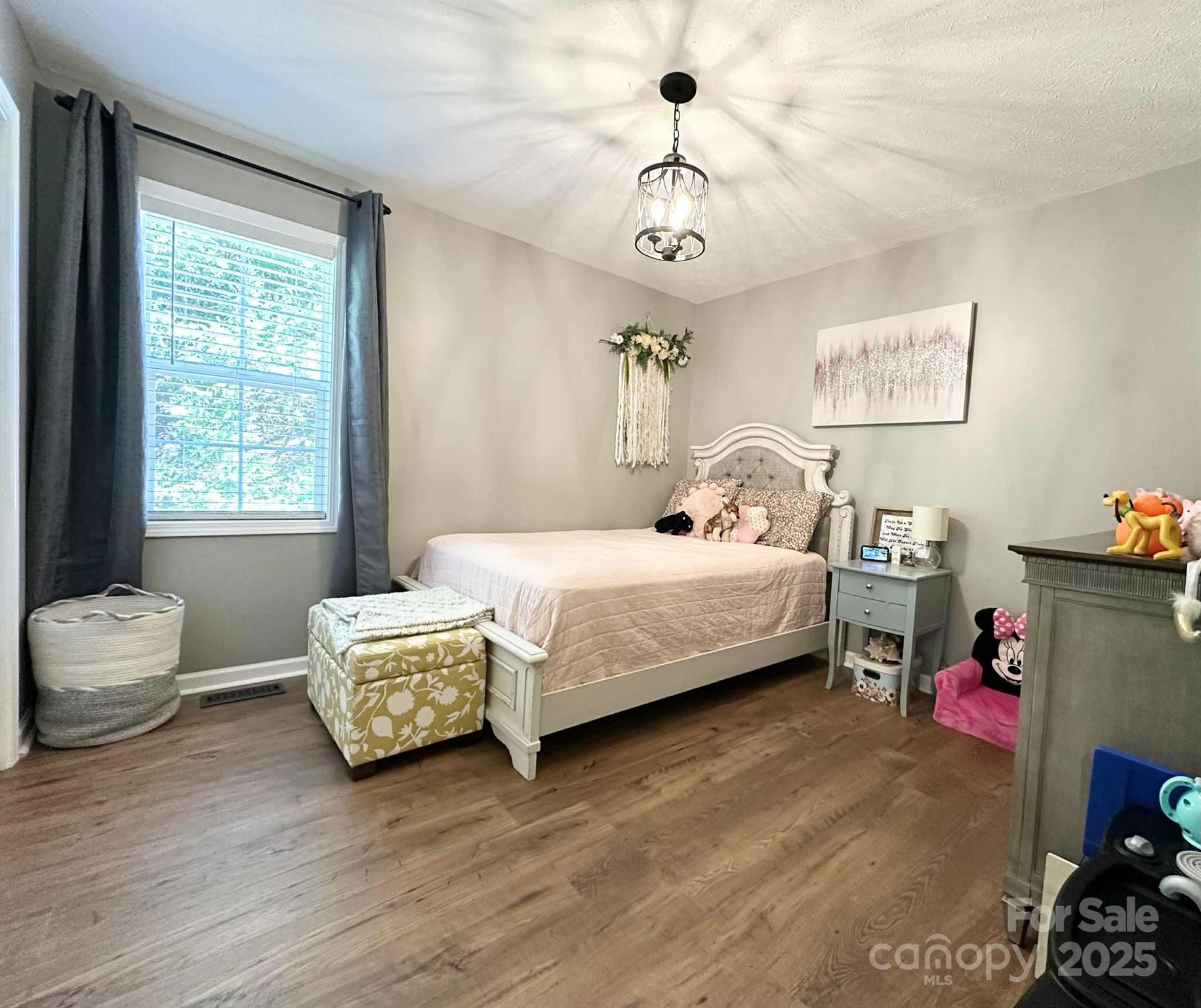 Hudson, North Carolina 28638, United States, 3 Bedrooms Bedrooms, ,2 BathroomsBathrooms,Residential,Active,227513