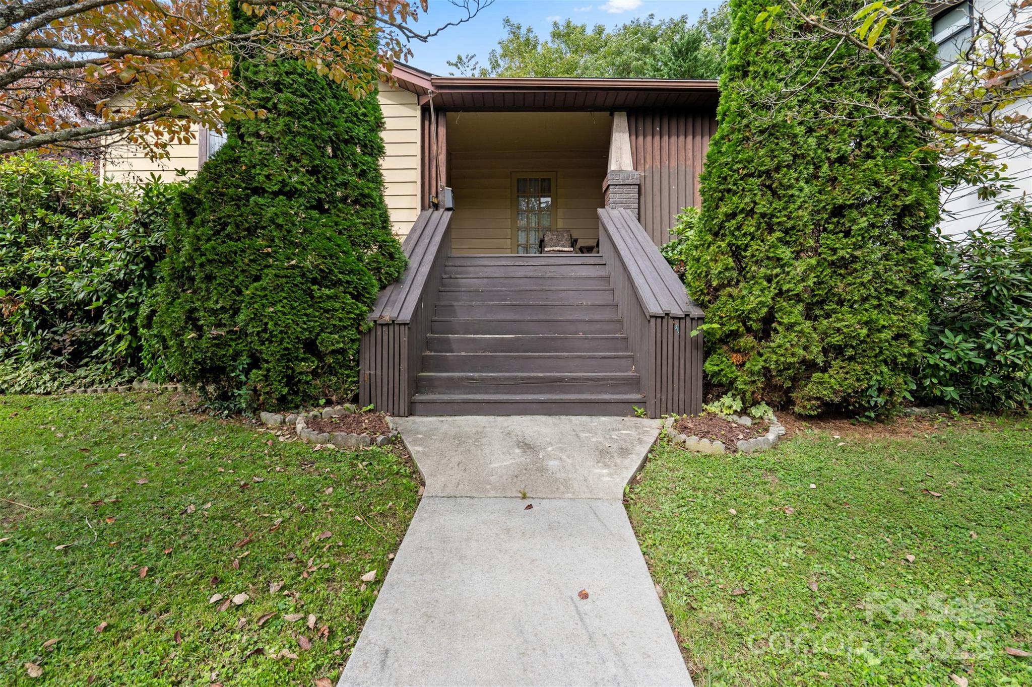 27 Ormond Avenue