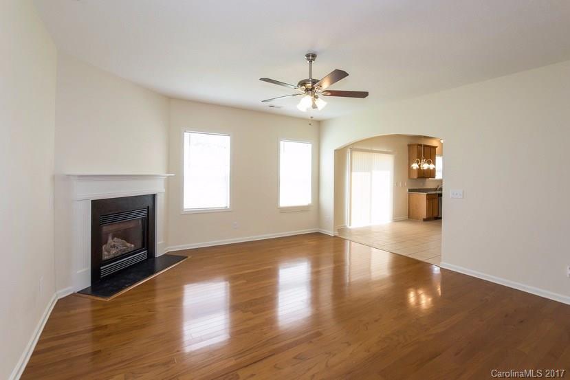 Applegate - Residential Lease