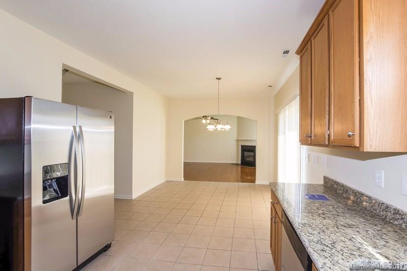 Applegate - Residential Lease