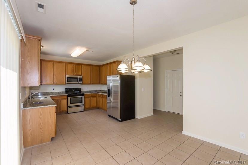 Applegate - Residential Lease