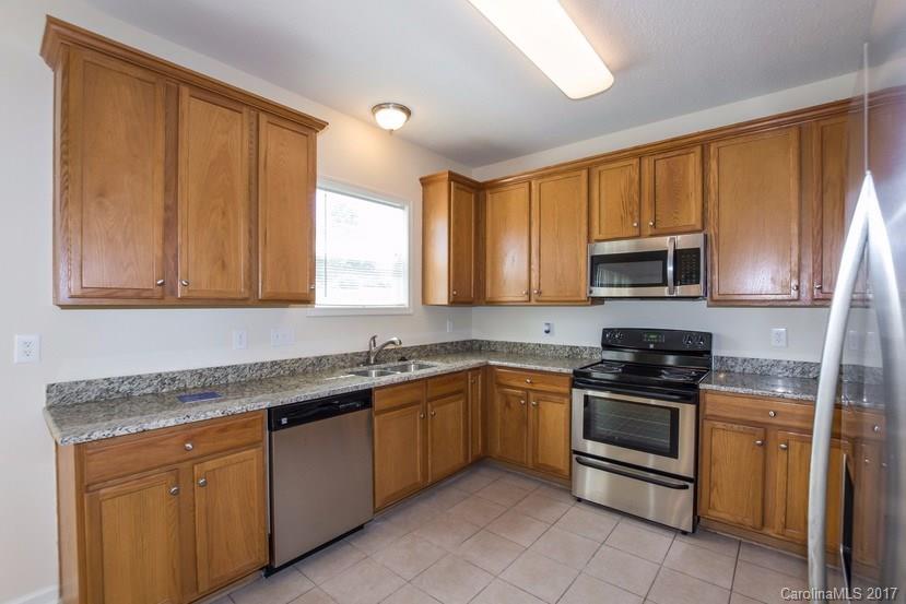 Applegate - Residential Lease