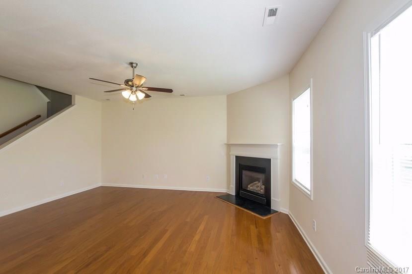 Applegate - Residential Lease