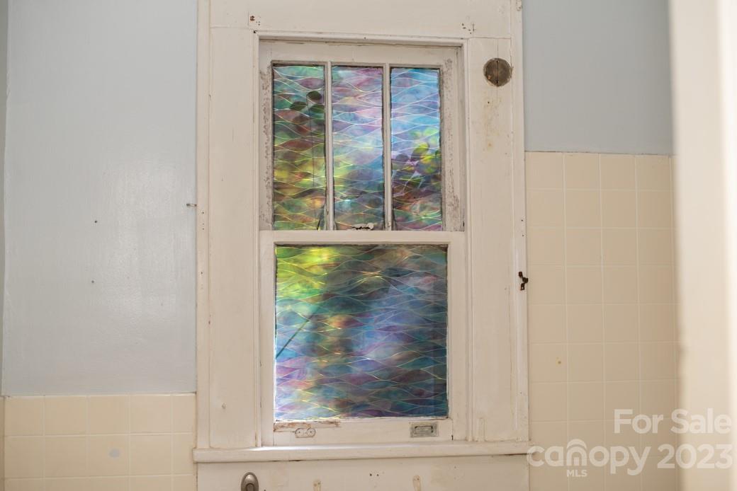 Elizabeth - Residential