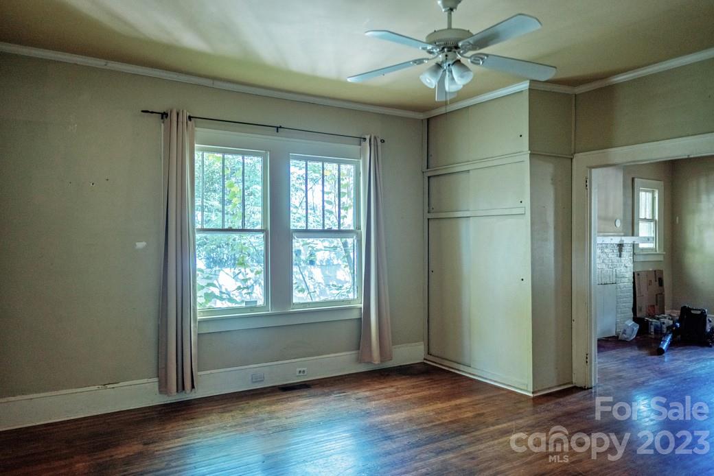 Elizabeth - Residential