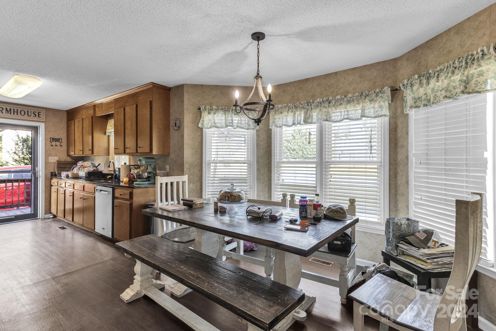 Poplar Trails - Residential