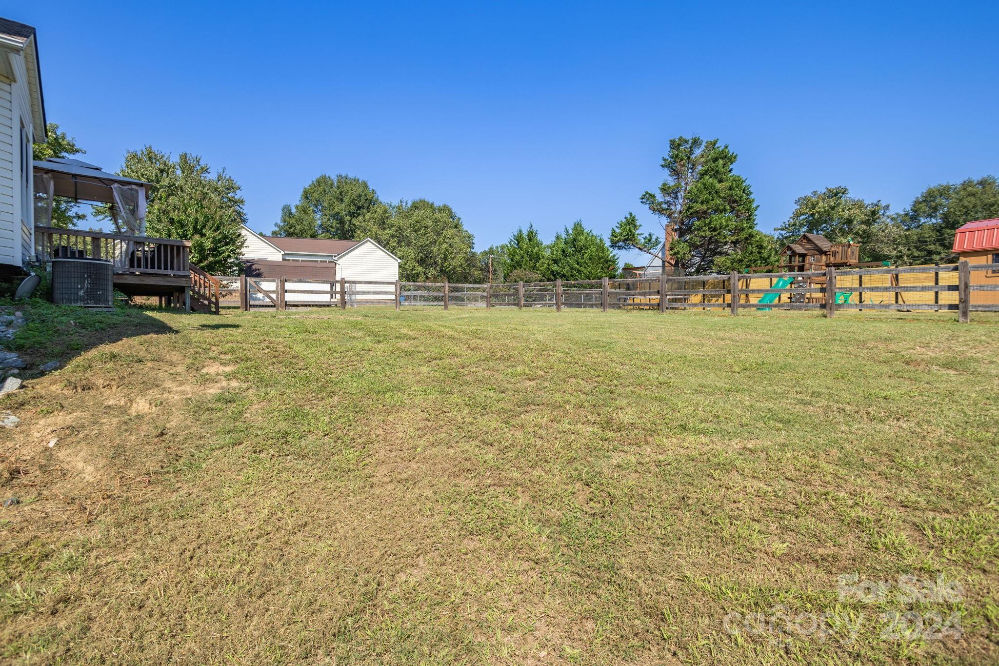 Poplar Trails - Residential