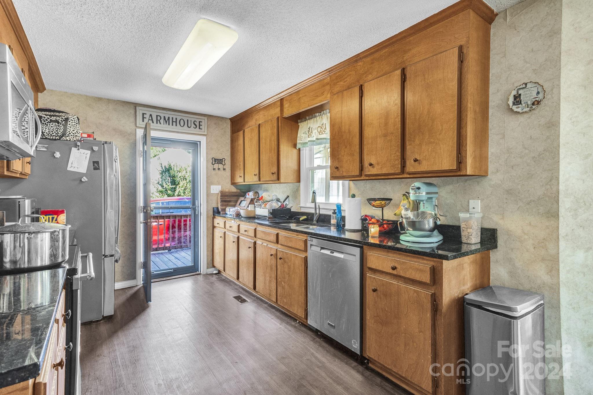 Poplar Trails - Residential