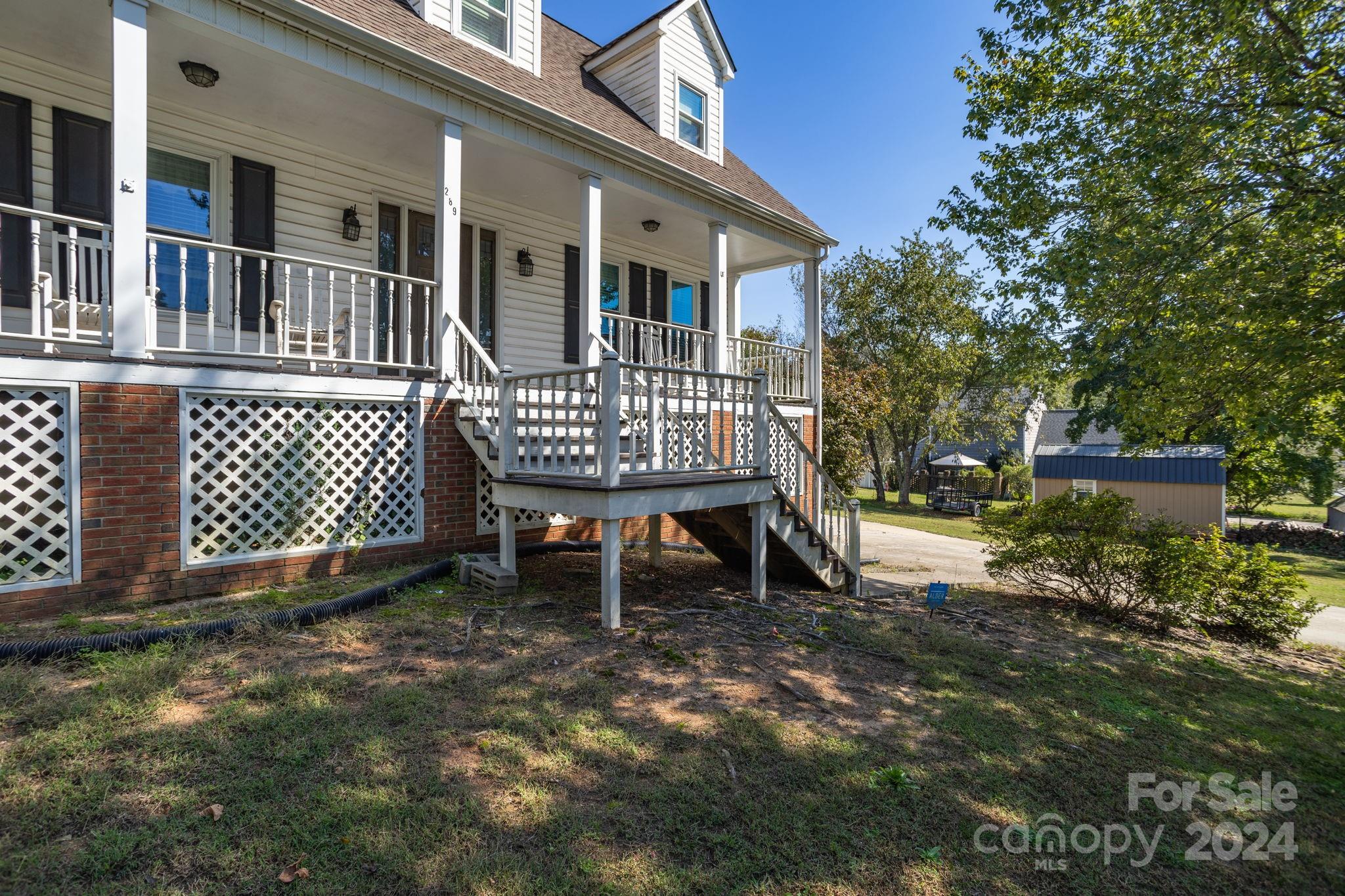 Poplar Trails - Residential