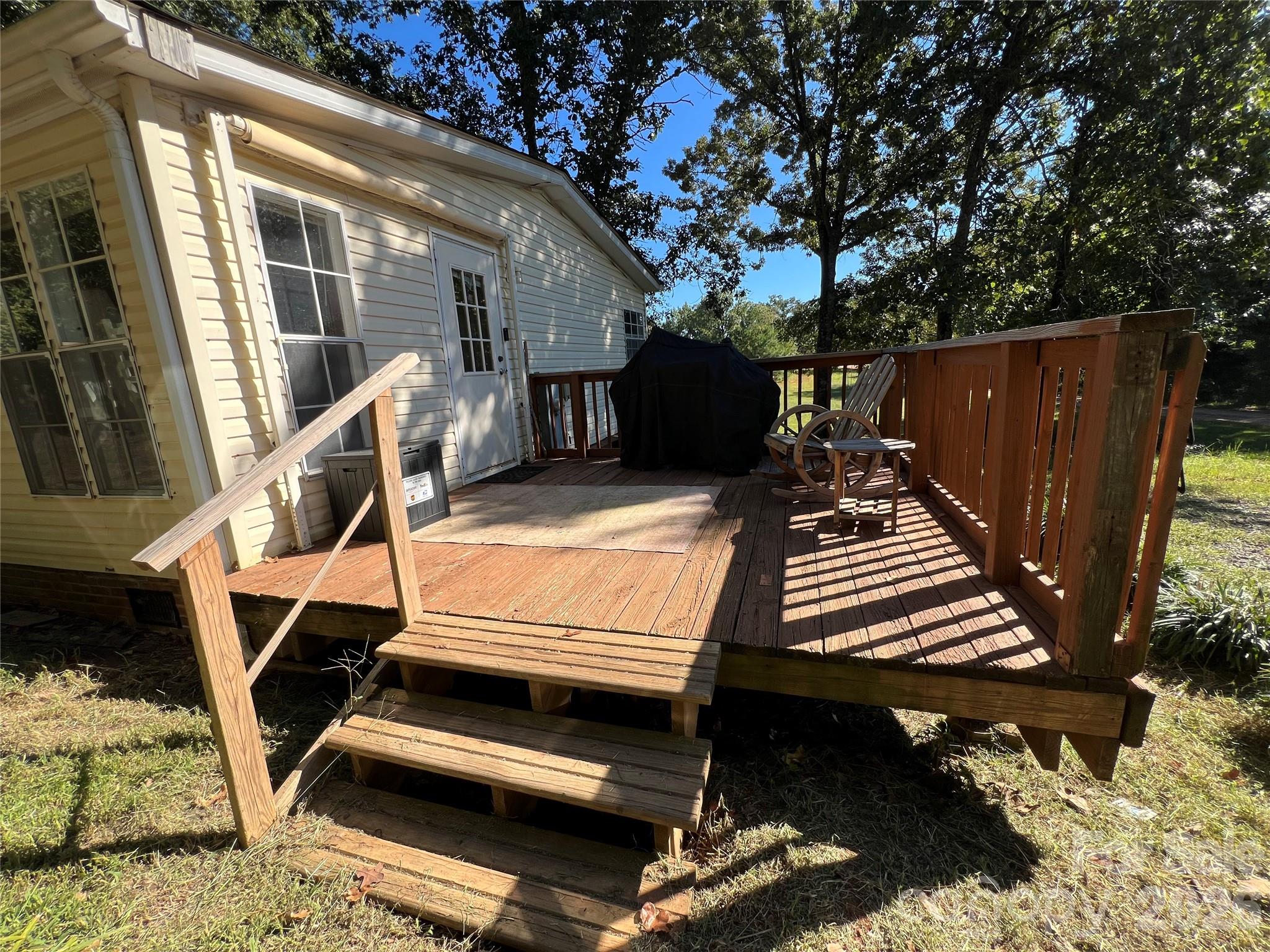 144 Skyview Avenue